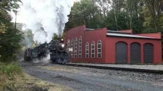 Reading & Northern 425: Steam Through the Fall Foliage