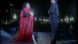 Freddie Mercury  & Montserrat Caballé - How Can I Go On (High Quality)