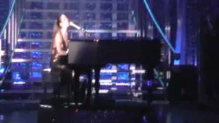 ALICIA KEYS : If I Ain't Got You LIVE in MANCHESTER 29/05/2010