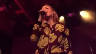 Leslie Clio - Dr. Feelgood (Live at Gebäude 9 in Köln - 30.05.2015)