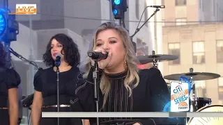 Kelly Clarkson - Stronger (The Today Show)