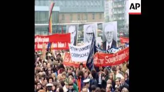SYND 1 5 77 MAY DAY RALLIES IN EAST AND WEST BERLIN