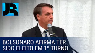 Presidente Bolsonaro afirma ter provas de que foi eleito em primeiro turno