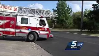 Friendly chicken refuses to part with Oklahoma City firefighters