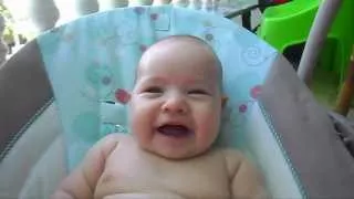 Cutest baby laughing!!! | Первый смех ребенка!