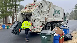 JRM New Way Garbage Truck Packing Readings Cloudy Trash