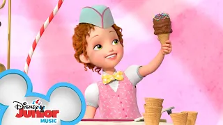An Ice Cream Smile 🍦 | Music Video | Fancy Nancy | Disney Junior