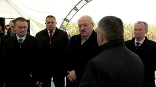 Александр Лукашенко посетил с рабочей поездкой Слуцкий район