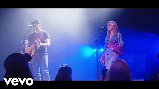 Parker McCollum ft. Catie Offerman - Hell Of A Year (Live From The Ryman / 2021)