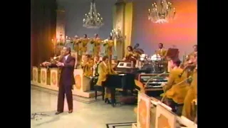 Lawrence Welk's Theme BUBBLES IN THE WINE 1979
