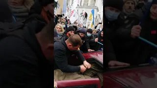 Драка ФОПов с полицией на Майдане! Попытка установить палатки на Майдане. #saveфоп 15.12.20 г.