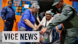 Venezuela Seizes Supermarkets Amid Supply Shortages: VICE News Capsule, February 4