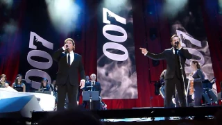 Alfie Boe & Michael Ball 'Bond Medley' Leicester 16.11.16 HD