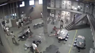 Chicago Cook County Jail Fight 2017