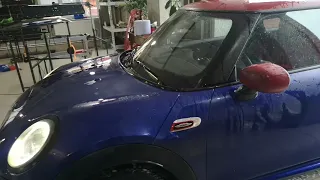 Ремонт вмятин без покраски на капоте Mini Cooper