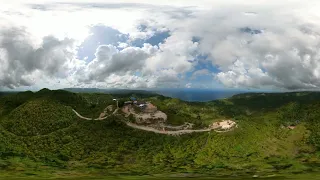 360º  aerial view of Kanlatumbo