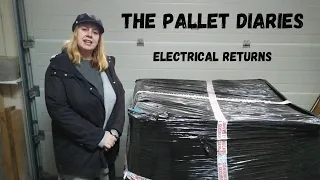 Unboxing a UK Electrical Returns Pallet - UK Reselling Couple Selling Items Online for Profit