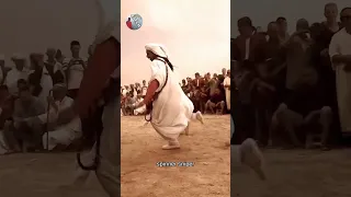 رقص مميز علي ايقاع اغنية مايكل جاكسون😊😊😊