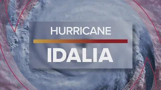 Hurricane Idalia makes landfall in Florida as dangerous Cat 3 storm with 125mph winds