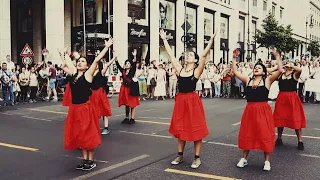 Yael Deckelbaum - Women Of The World Unite (Official Video)