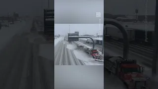 Trio of Snowplows Quickly Clears Heavy Snow From Highway