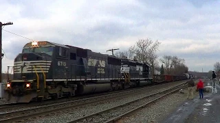 NS 37A With SD60I And SD40-2