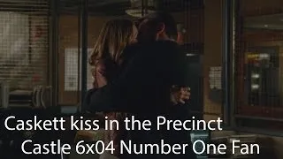 Castle - 6x04 " Number One Fan" Endscene Caskett kiss in the Precinct HD