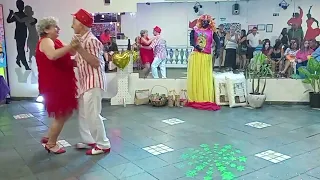 Apresentação Samba de Gafieira, Rogério e Marisa.