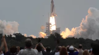 Actual Real Sound of a Space Shuttle Launch STS-135 Atlantis - The Last One