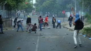 Ola de protestas deja más de 20 muertos y sume a Nicaragua en el