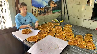 She Prepares 500 Turkish Pizza Lahmacun Every Day - Turkish Street Food