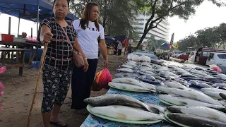 Market Basah Pasar Pagi Orang Asli Bakar Batu Johor // Banyak Yang Fresh Dari Laut…//