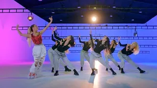[Mirrored] LUNA (루나) - 'Madonna (마돈나)' Dance Performance Video 안무영상