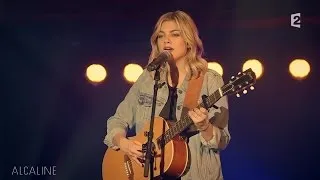 Alcaline, le Mag : Louane - Style/Blank Space de Taylor Swift en live