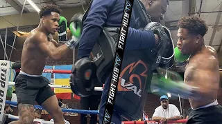 DEVIN HANEY FULL WORKOUT FOR VASYL LOMACHENKO • RIB BREAKING PUNCHES DISPLAYED ON PADS!