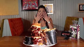 "HUNDREDS OF PEOPLE FAILED THIS MONSTER!" THE QUADRUPLE BYPASS BURGER | @LeahShutkever