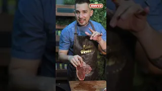 A la Parrilla | T-bone en costra de ajo tostado -  con Chef Remy