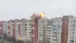 Российские войска обстреливают жилые дома в Херсоне
