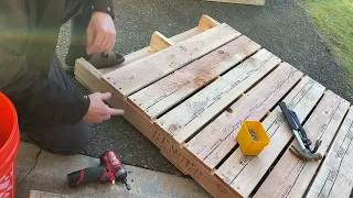 Disassemble pallets WITHOUT A SAW for maximum timber yield