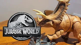 Jurassic World Dino Escape Mega Destroyers Pentaceratops - Toy Review