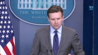 1/5/17: White House Press Briefing