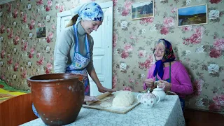 ЖИЗНЬ В УРАЛЬСКОЙ ГЛУБИНКЕ | ПИРОГИ С КВАШЕНОЙ КАПУСТОЙ В ПЕЧИ