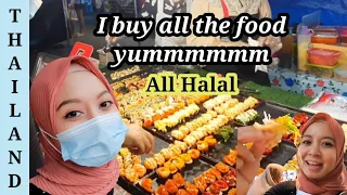 BANGKOK HALAL FOOD TOUR | Ramkhamhaeng Halal Night Market | Semua serba halal di pasar malam ini