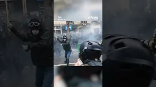 Un policier touché par un cocktail molotov à Paris