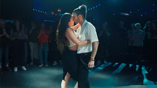 Elena Khamsi & Derek ❤️ (Como el agua) Rotem Cohen Ft Descemer Bueno ❤️ (BACHATA PASIÓN❤️‍🔥)