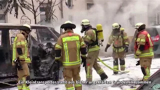 Kleintransporter an Zechliner Straße Ecke Stockholmer Straße brannte aus