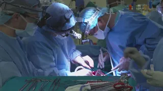 Doctors perform rare double lung transplant on two patients with rare genetic condition