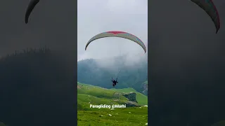 Fly like 🦅 #shorts #manali #paragliding