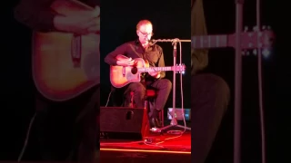 mick harvey sings "release the bats" by the birthday party (live)