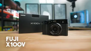 FujiFilm X100V - Still Worth the HYPE?